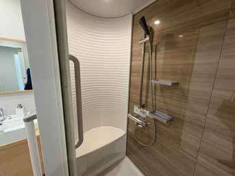 シャワールーム